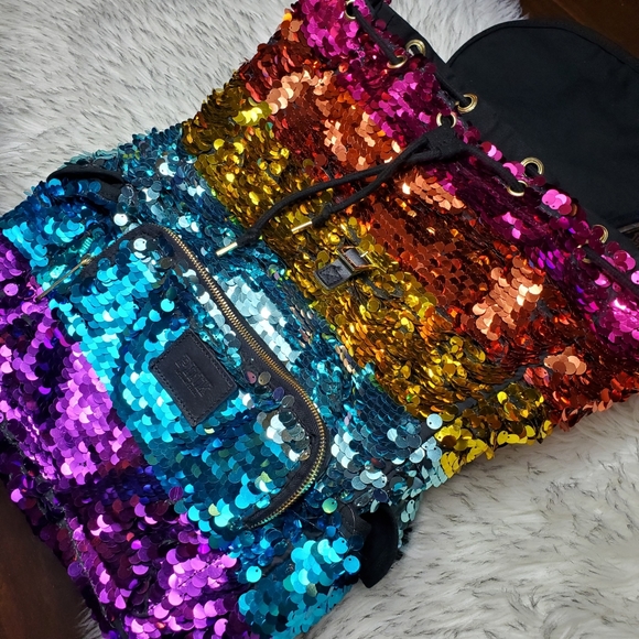 🌈 Ultra Rare 2012 Victoria's Secret Pink Fashion Show Runway Rainbow Backpack - Picture 6 of 9